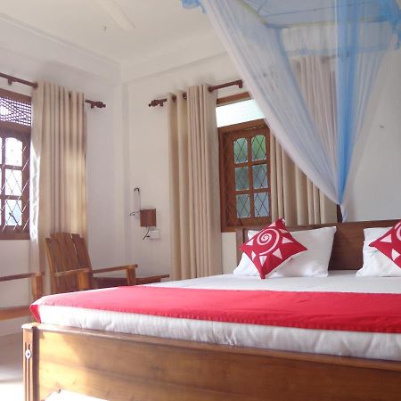 Nisha Homestay Inn Peradeniya Εξωτερικό φωτογραφία